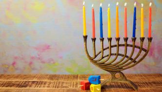 hanukkah-candles-dreidels